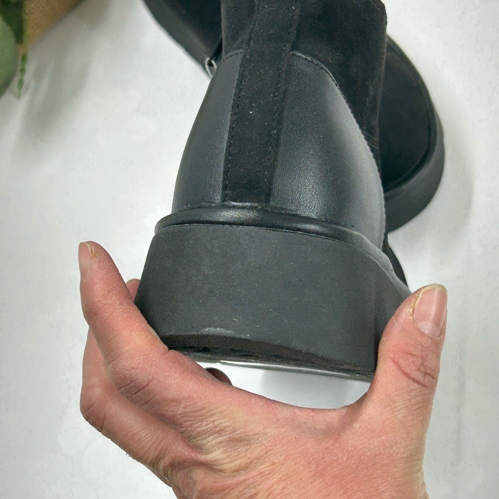 Target Gray Textured Sole - Picture 3 of 6